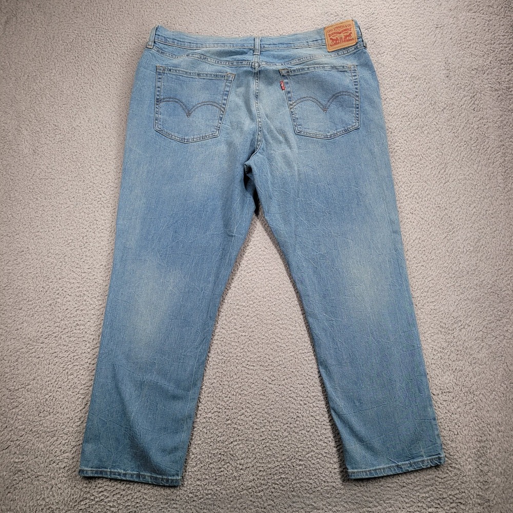 LEVIS Jeans Womensโ Size 33 Boyfriend Mid Rise Light Wash Whiskered Denim 38x27